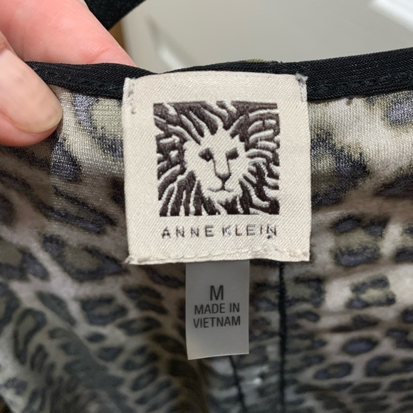 Anne Klein M Leopard Tunic Top - Picture 3 of 6